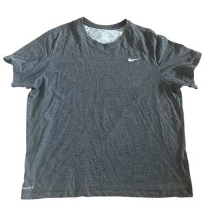 Nike Gray Short Sleeve Tee